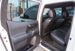 2021 Toyota Tacoma 4WD - Image 24