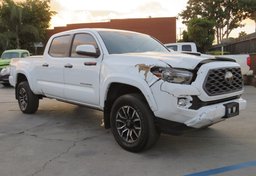 2021 Toyota Tacoma 4WD - Image 4