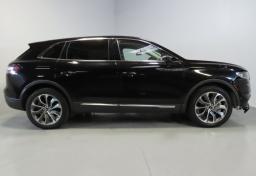 Thumbnail of 2023 Lincoln Nautilus