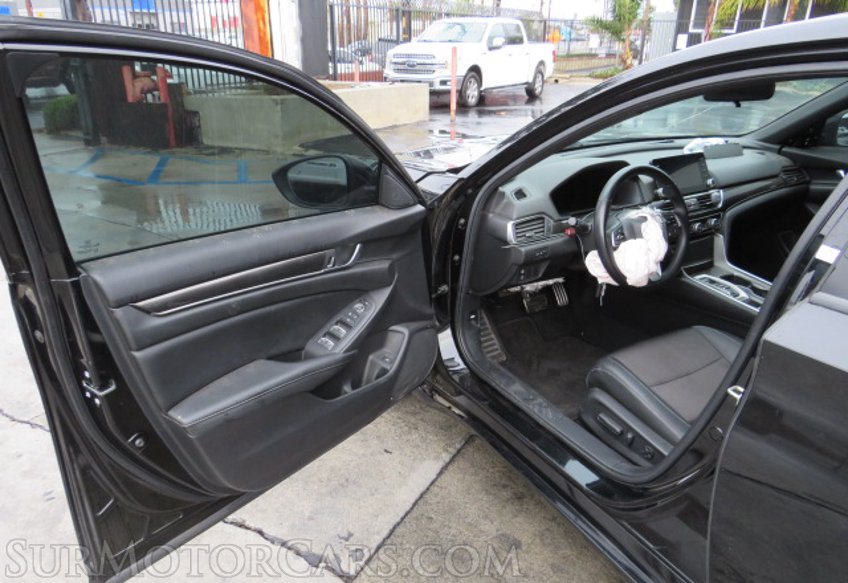 2019 Honda Accord Sedan - Image 20