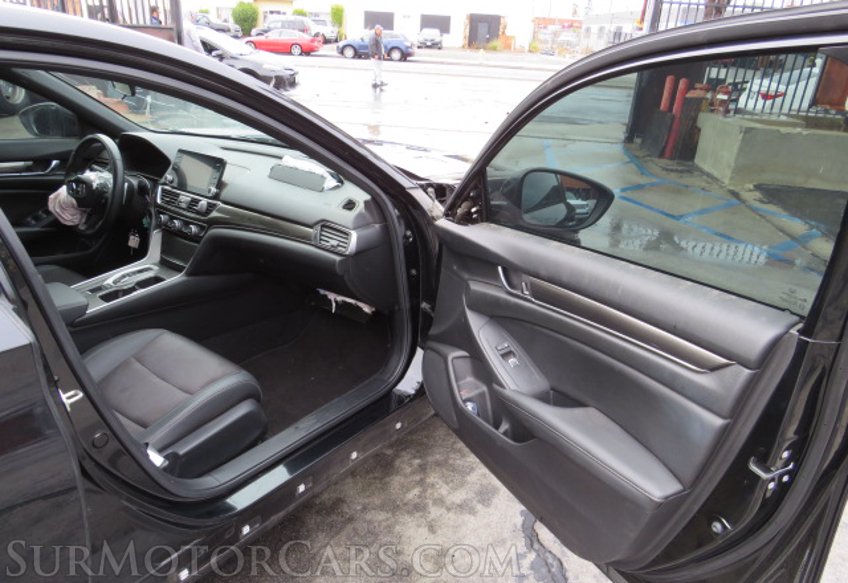 2019 Honda Accord Sedan - Image 24