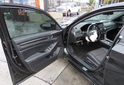 2019 Honda Accord Sedan - Image 20