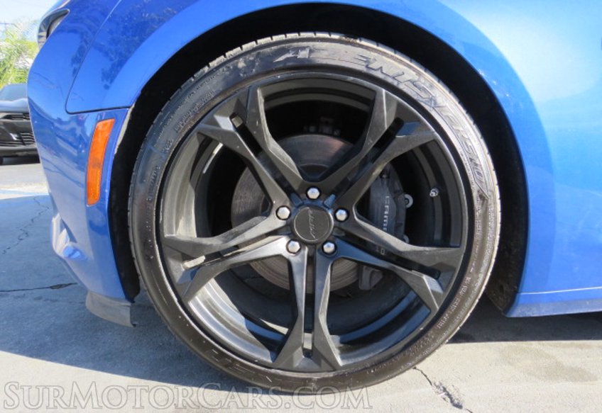 2017 Chevrolet Camaro - Image 20