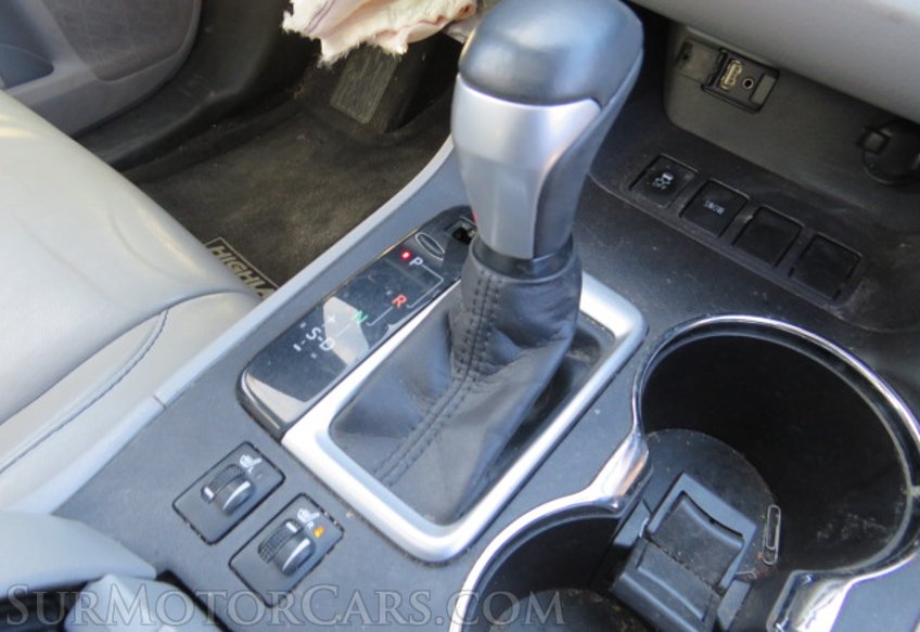 2016 Toyota Highlander - Image 47