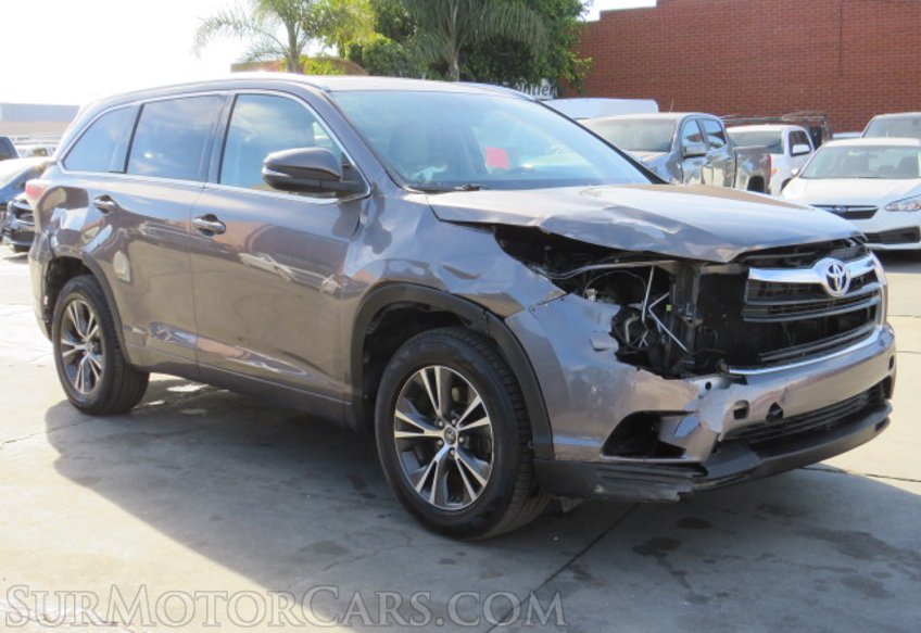 2016 Toyota Highlander - Image 4