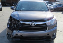 2016 Toyota Highlander - Image 9