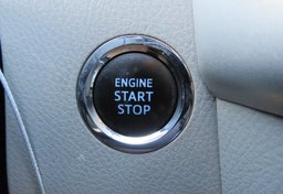 2016 Toyota Highlander - Image 39