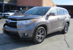 2016 Toyota Highlander - Image 3