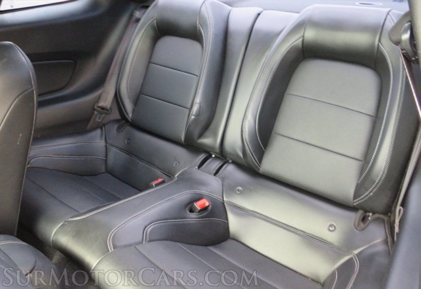 2020 Ford Mustang - Image 23