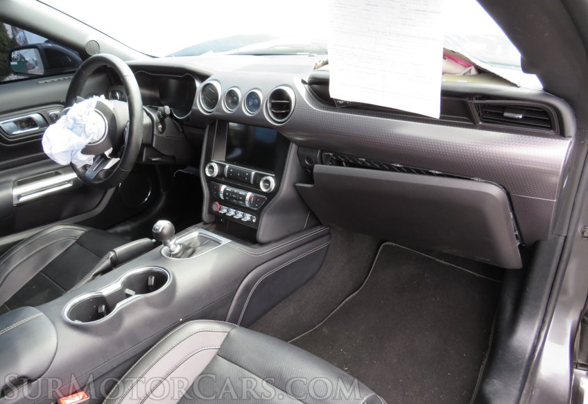 2020 Ford Mustang - Image 20