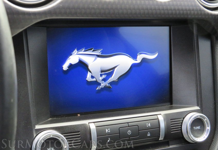 2020 Ford Mustang - Image 31