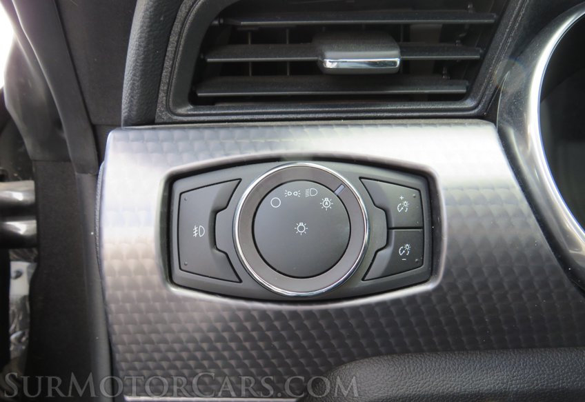 2020 Ford Mustang - Image 33