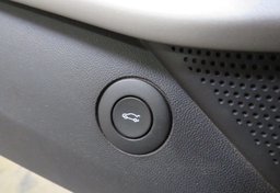 2018 Chevrolet Camaro - Image 34