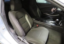 2018 Chevrolet Camaro - Image 20