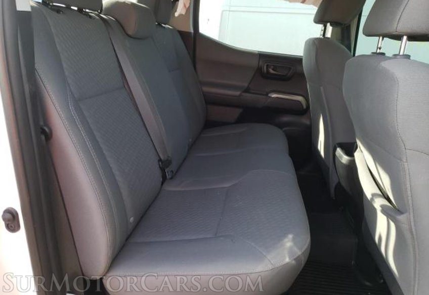 2020 Toyota Tacoma 4WD - Image 6