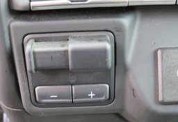 2021 Chevrolet Silverado 1500 - Image 42