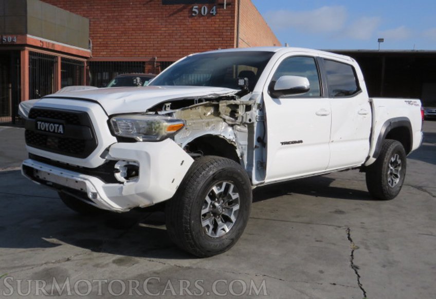 2019 Toyota Tacoma - Image 4