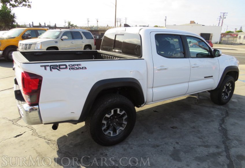2019 Toyota Tacoma - Image 5
