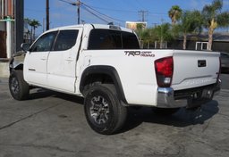 2019 Toyota Tacoma - Image 8
