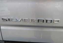 2022 Chevrolet Silverado 1500 Limited - Image 13