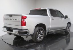 2022 Chevrolet Silverado 1500 Limited - Image 9