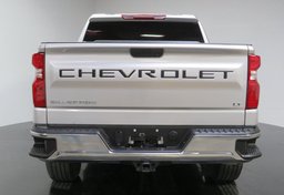 2022 Chevrolet Silverado 1500 Limited - Image 12