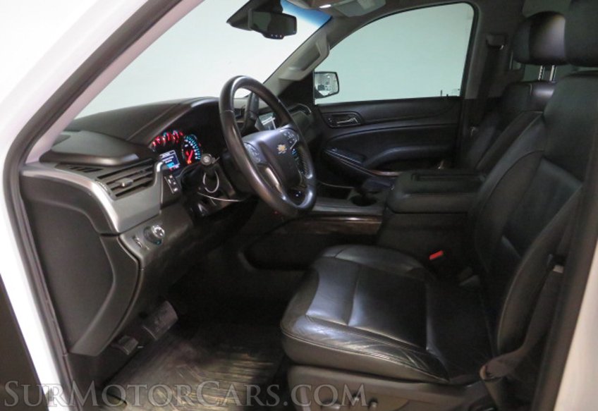 2017 Chevrolet Suburban - Image 25
