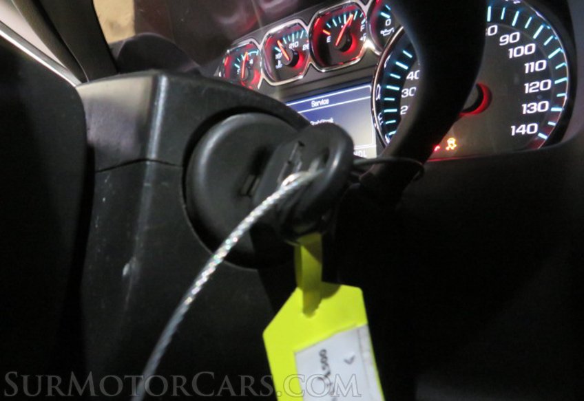 2017 Chevrolet Suburban - Image 38