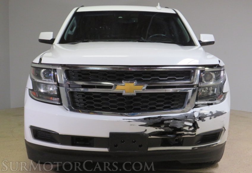 2017 Chevrolet Suburban - Image 12