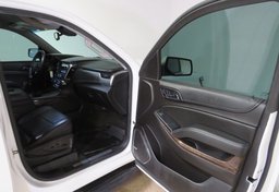 2017 Chevrolet Suburban - Image 22