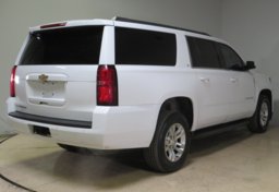 2017 Chevrolet Suburban - Image 8