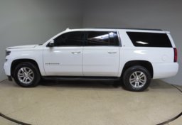 2017 Chevrolet Suburban - Image 5