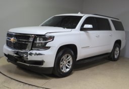 2017 Chevrolet Suburban - Image 4