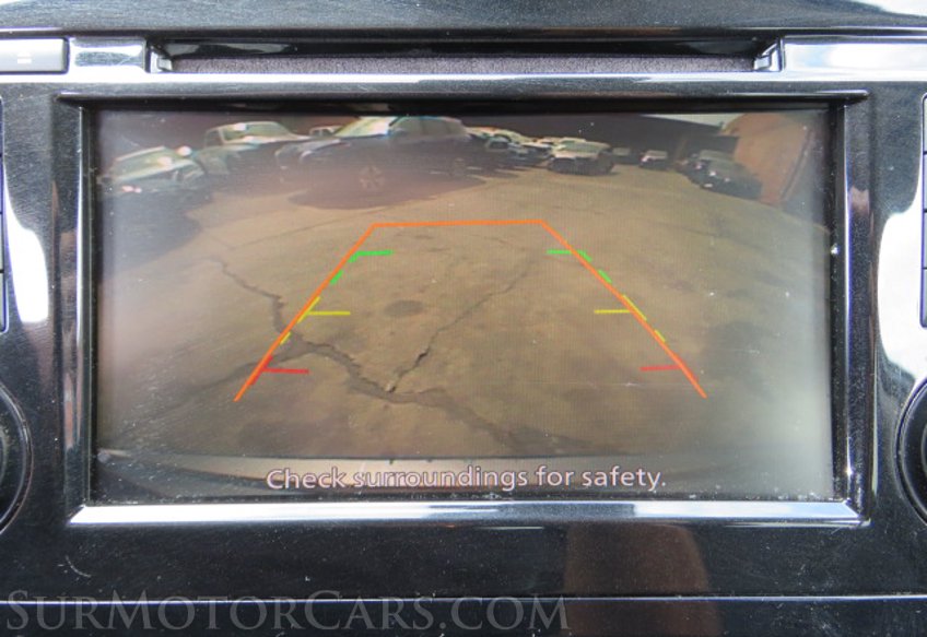 2019 Nissan Rogue - Image 35