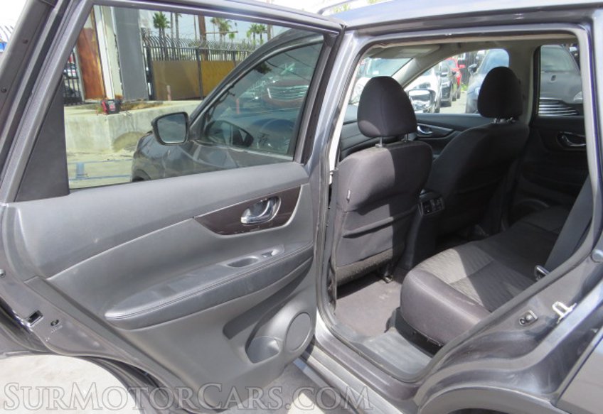 2019 Nissan Rogue - Image 23