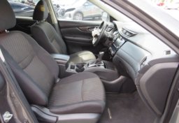 2019 Nissan Rogue - Image 28