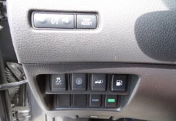 2019 Nissan Rogue - Image 41