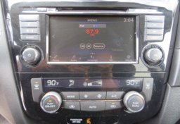 2019 Nissan Rogue - Image 36