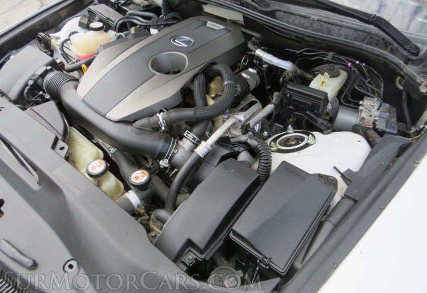 2016 Lexus IS 200t - Image 57