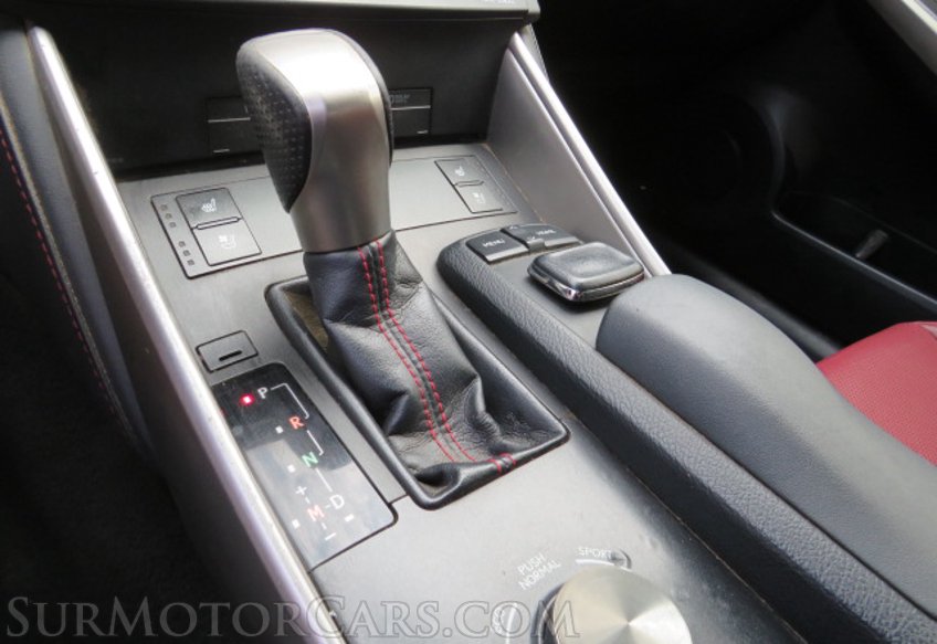 2016 Lexus IS 200t - Image 46