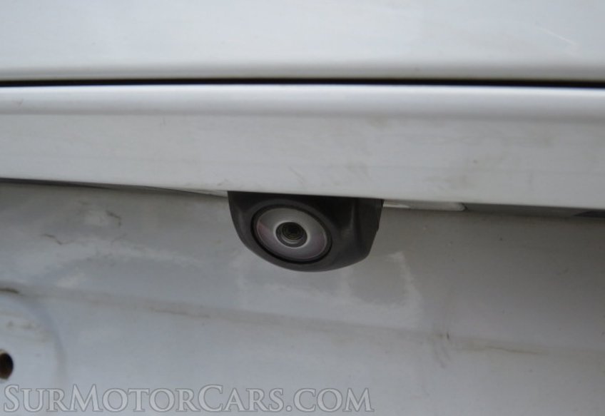 2016 Lexus IS 200t - Image 17