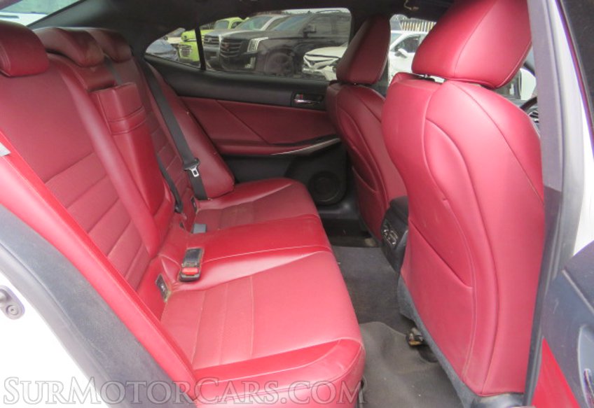 2016 Lexus IS 200t - Image 30