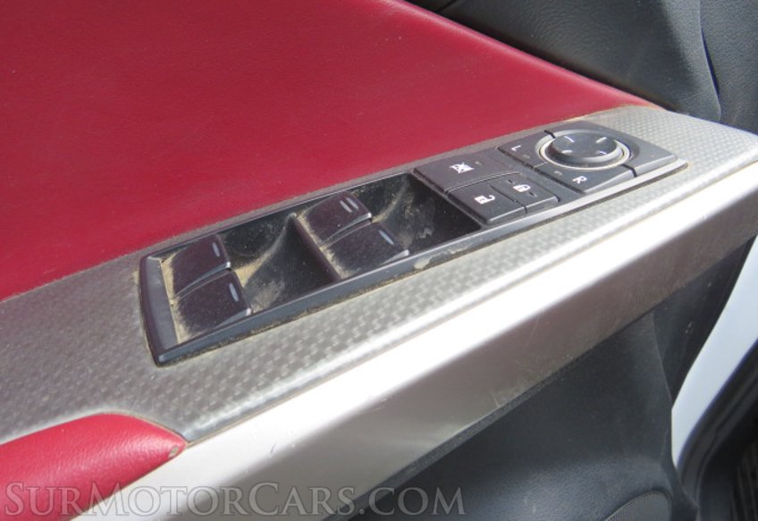 2016 Lexus IS 200t - Image 42