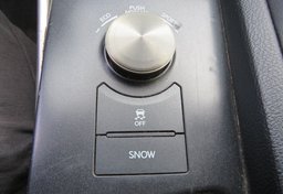 2016 Lexus IS 200t - Image 47