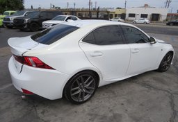 2016 Lexus IS 200t - Image 5