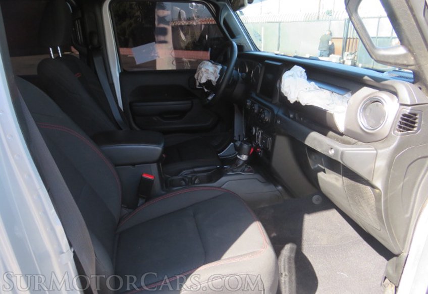 2022 Jeep Gladiator - Image 28