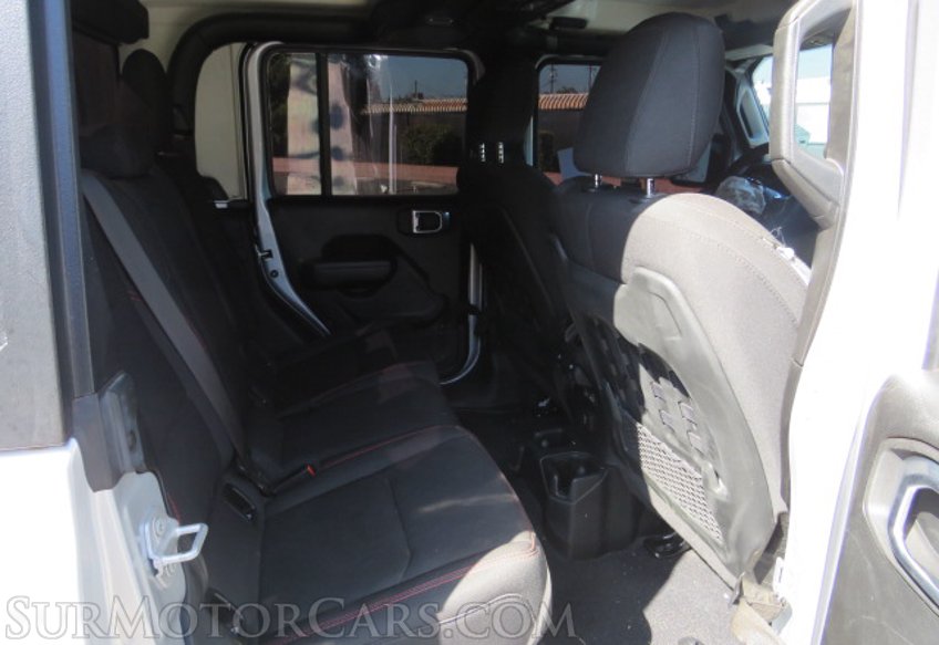 2022 Jeep Gladiator - Image 32