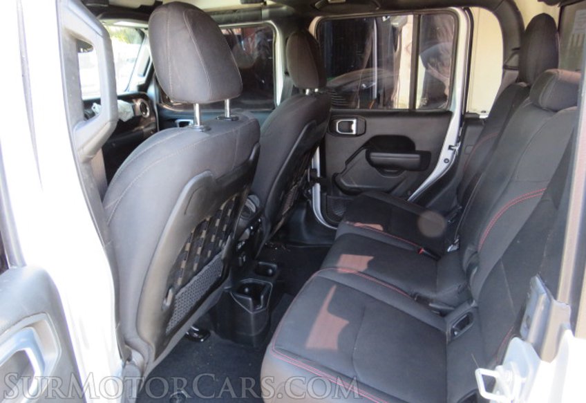 2022 Jeep Gladiator - Image 31