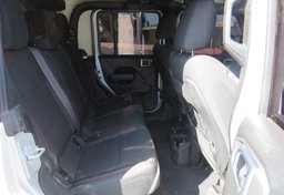 2022 Jeep Gladiator - Image 30