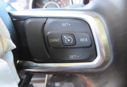 2022 Jeep Gladiator - Image 35